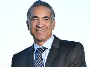 My experience with Sepehr Daghighian has been truly remarkable.